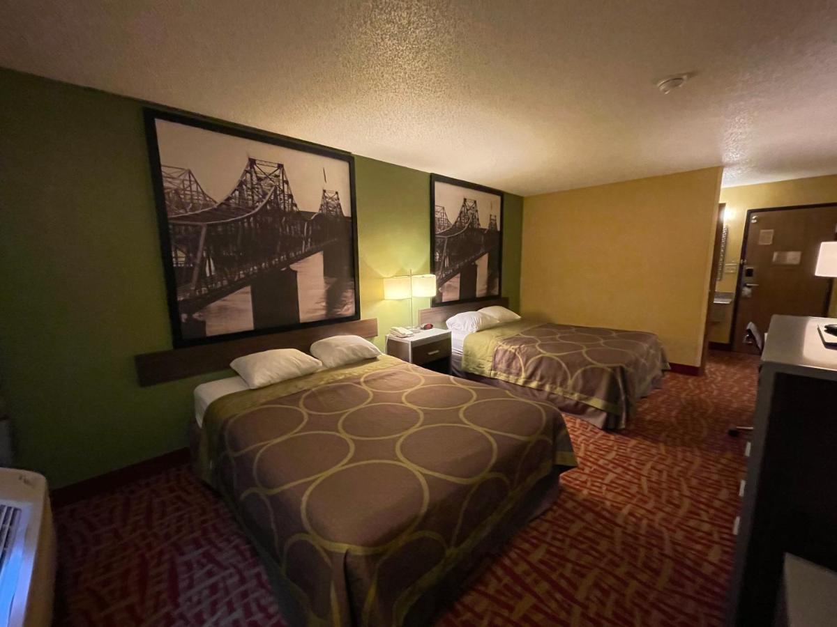 Super 8 By Wyndham Van Buren/Ft. Smith Area Екстер'єр фото