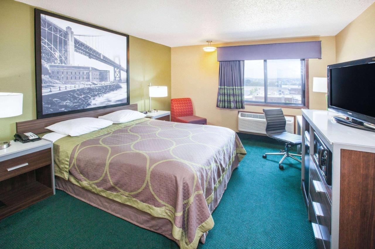 Super 8 By Wyndham Van Buren/Ft. Smith Area Екстер'єр фото